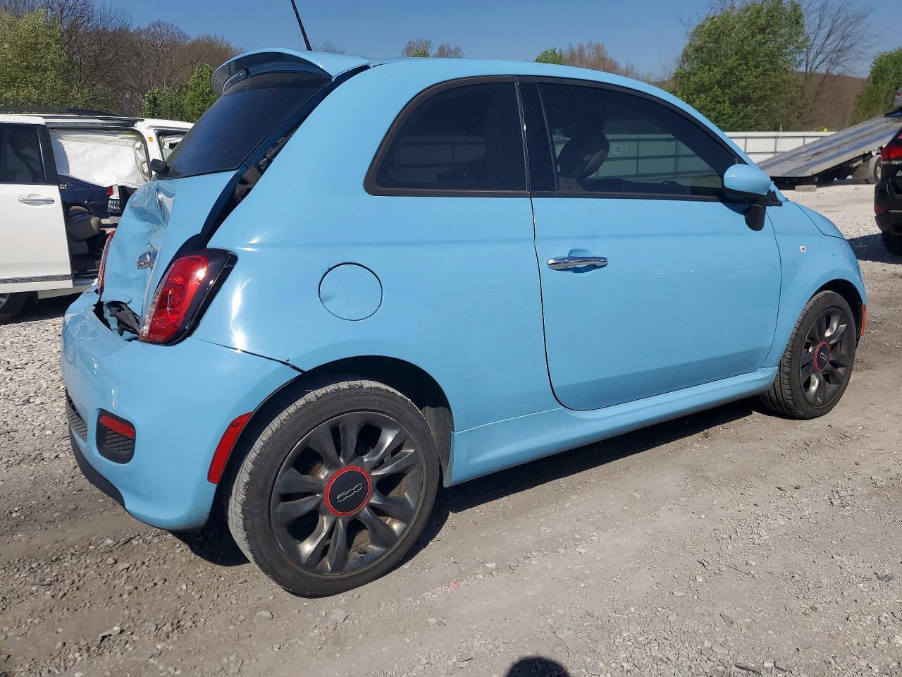 2017 FIAT 500