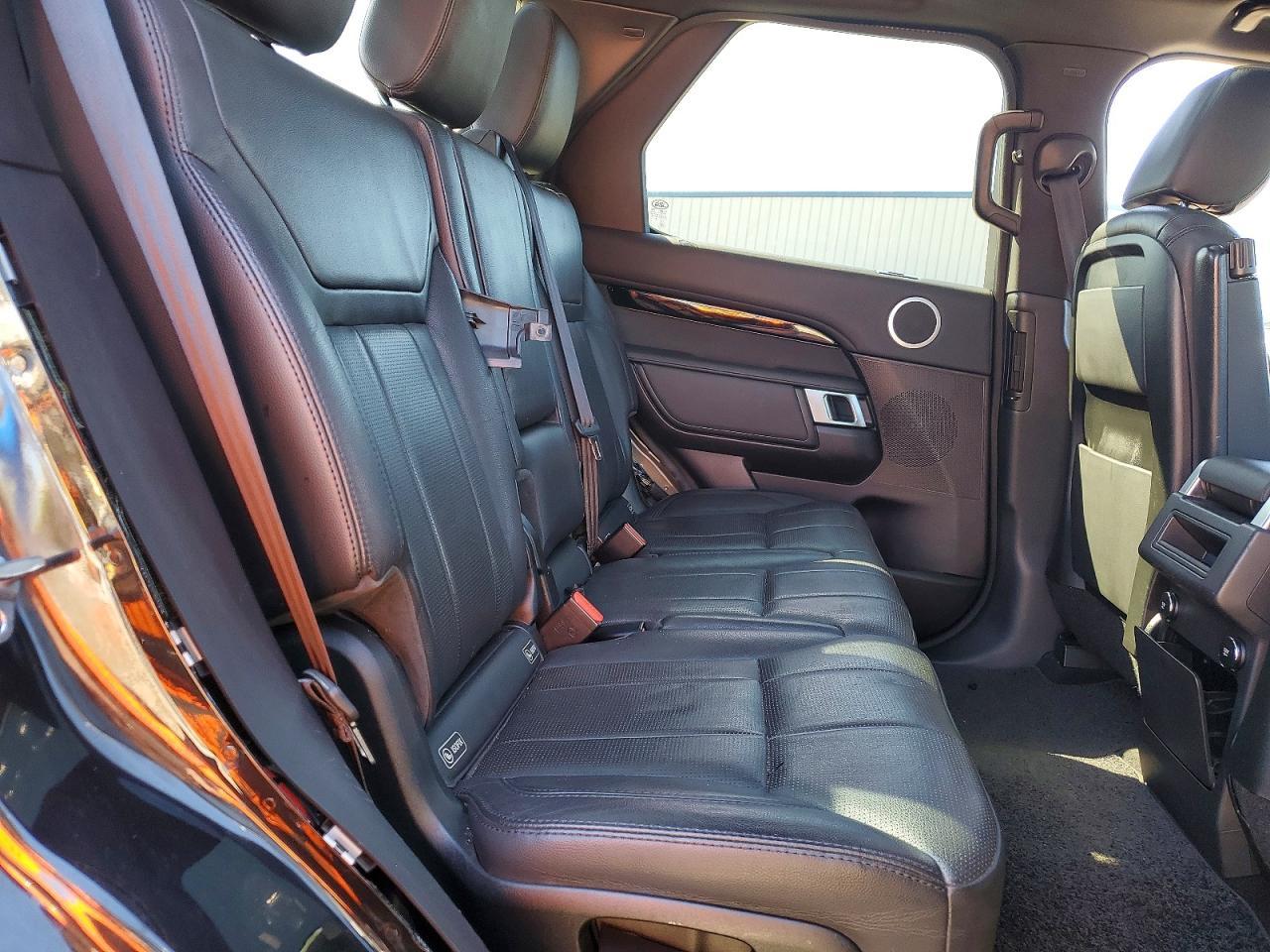 2019 LAND ROVER Discovery
