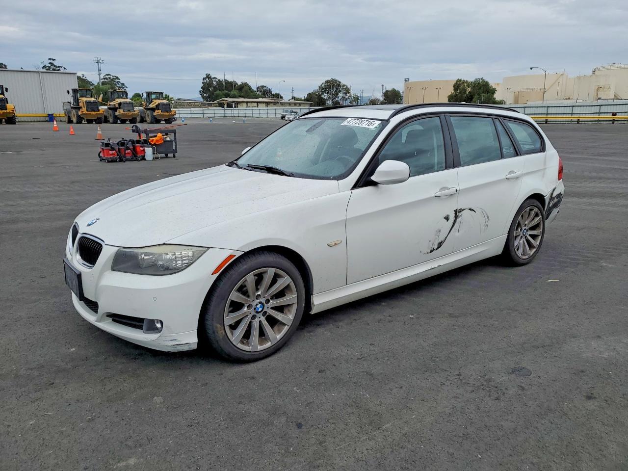 2012 BMW 3 SERIES