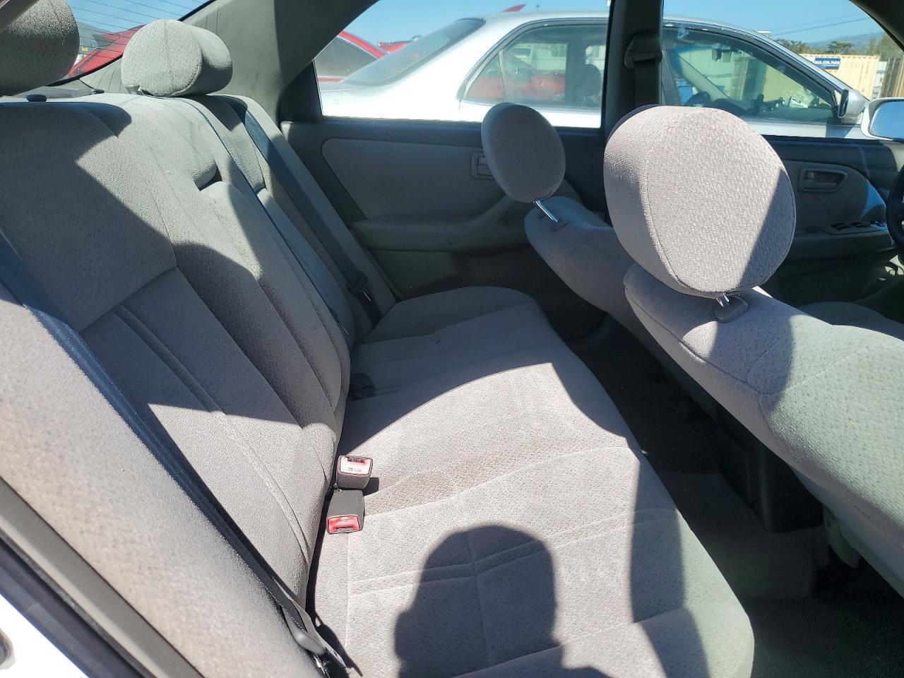 2001 TOYOTA CAMRY