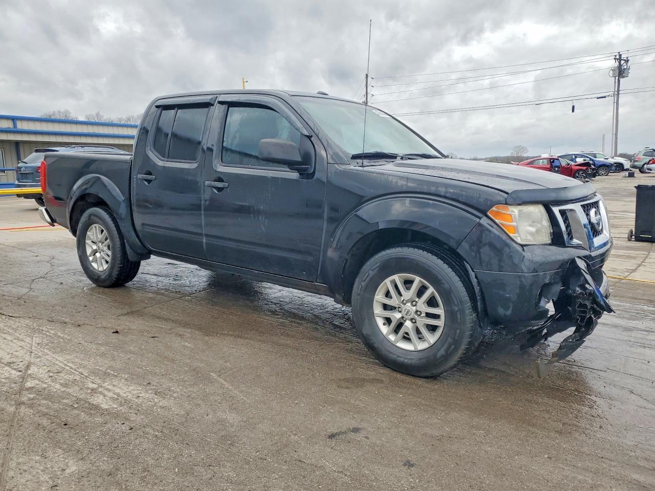 2016 NISSAN Frontier