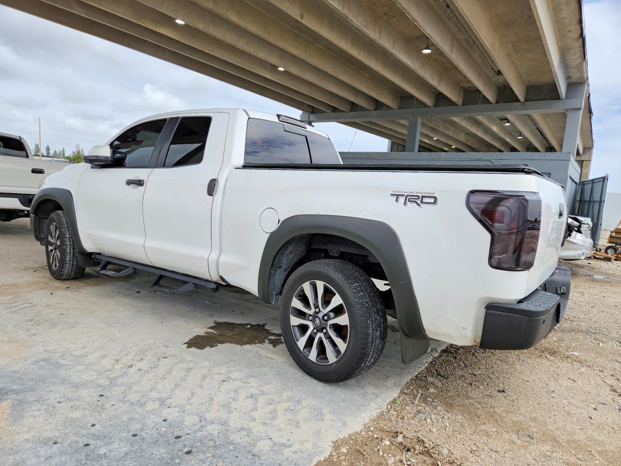 2008 TOYOTA TUNDRA