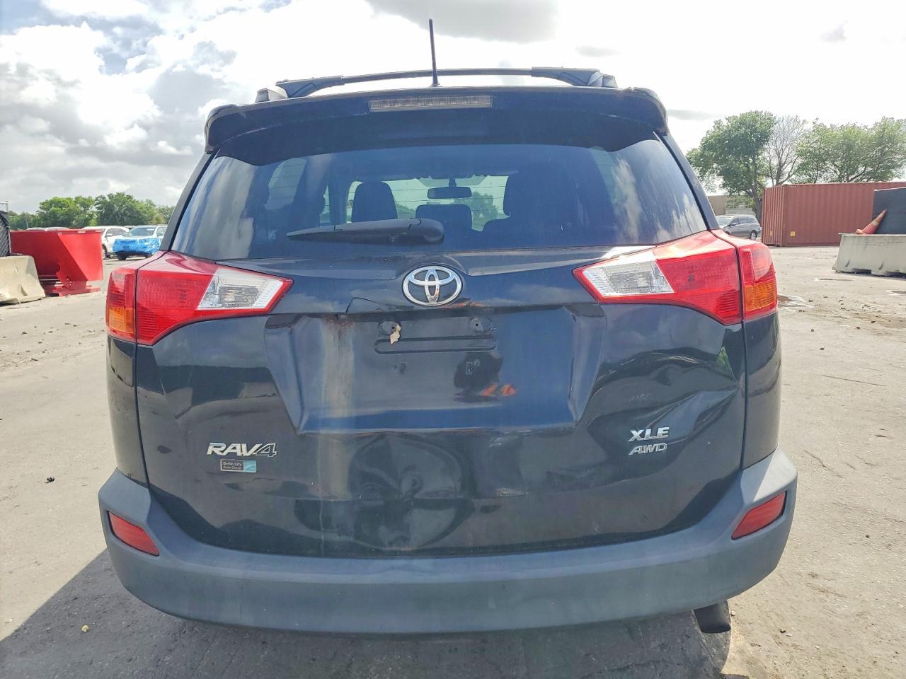 2013 TOYOTA RAV4