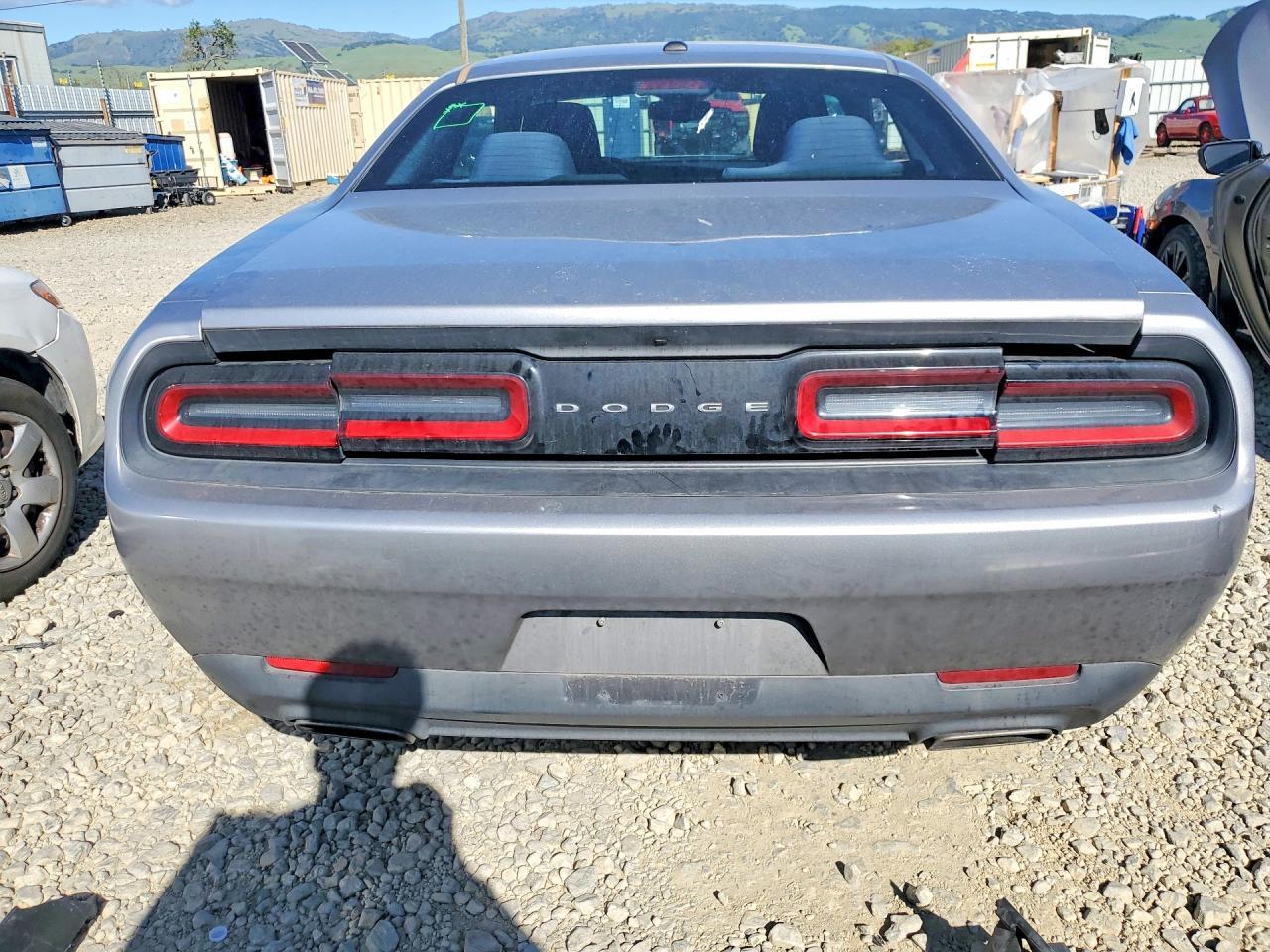 2016 DODGE Challenger
