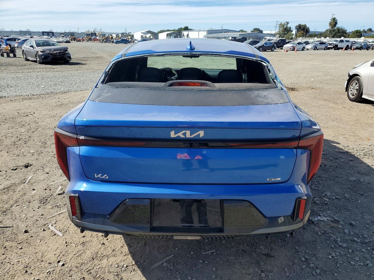 2025 KIA K4