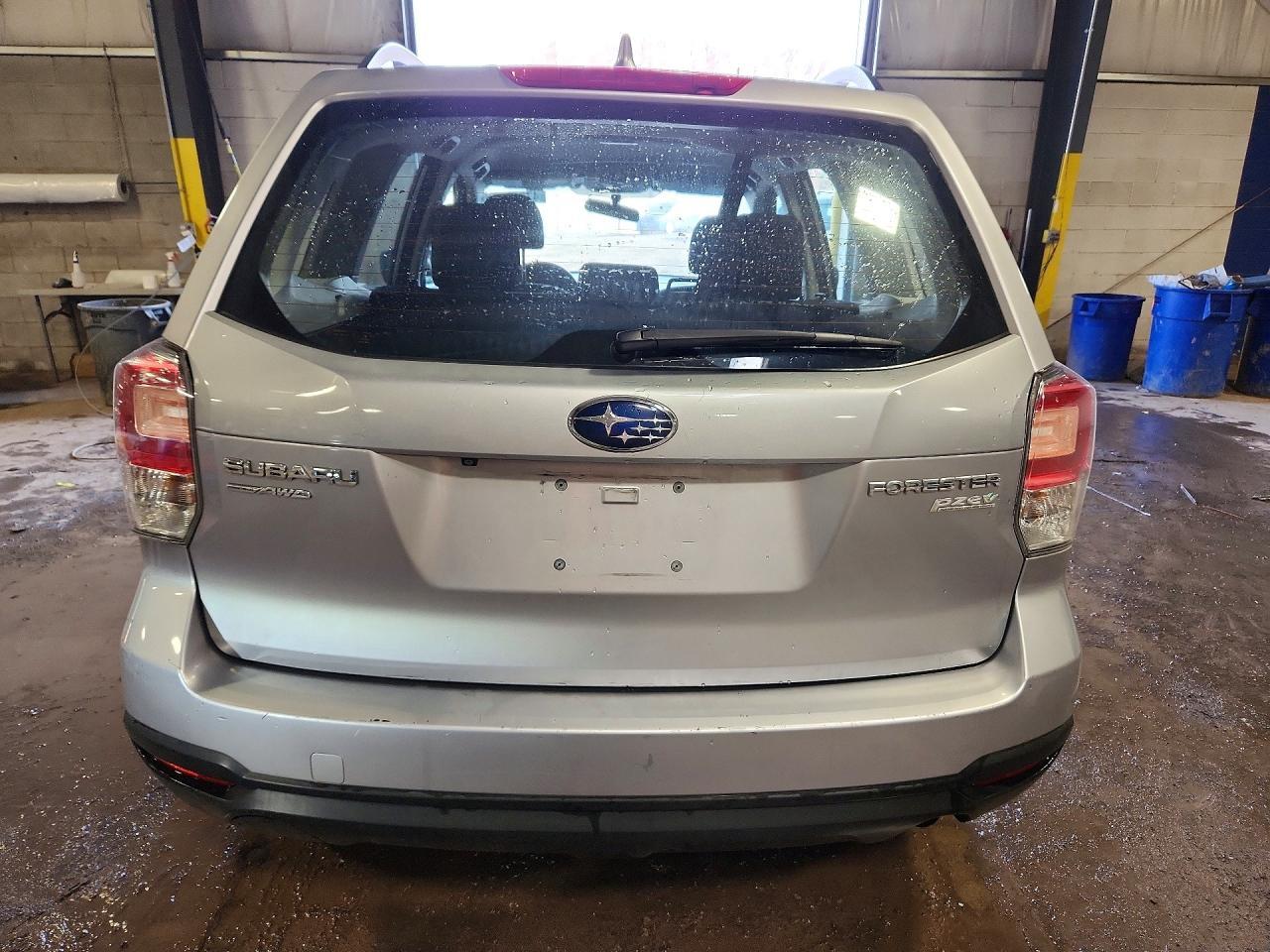 2017 SUBARU FORESTER
