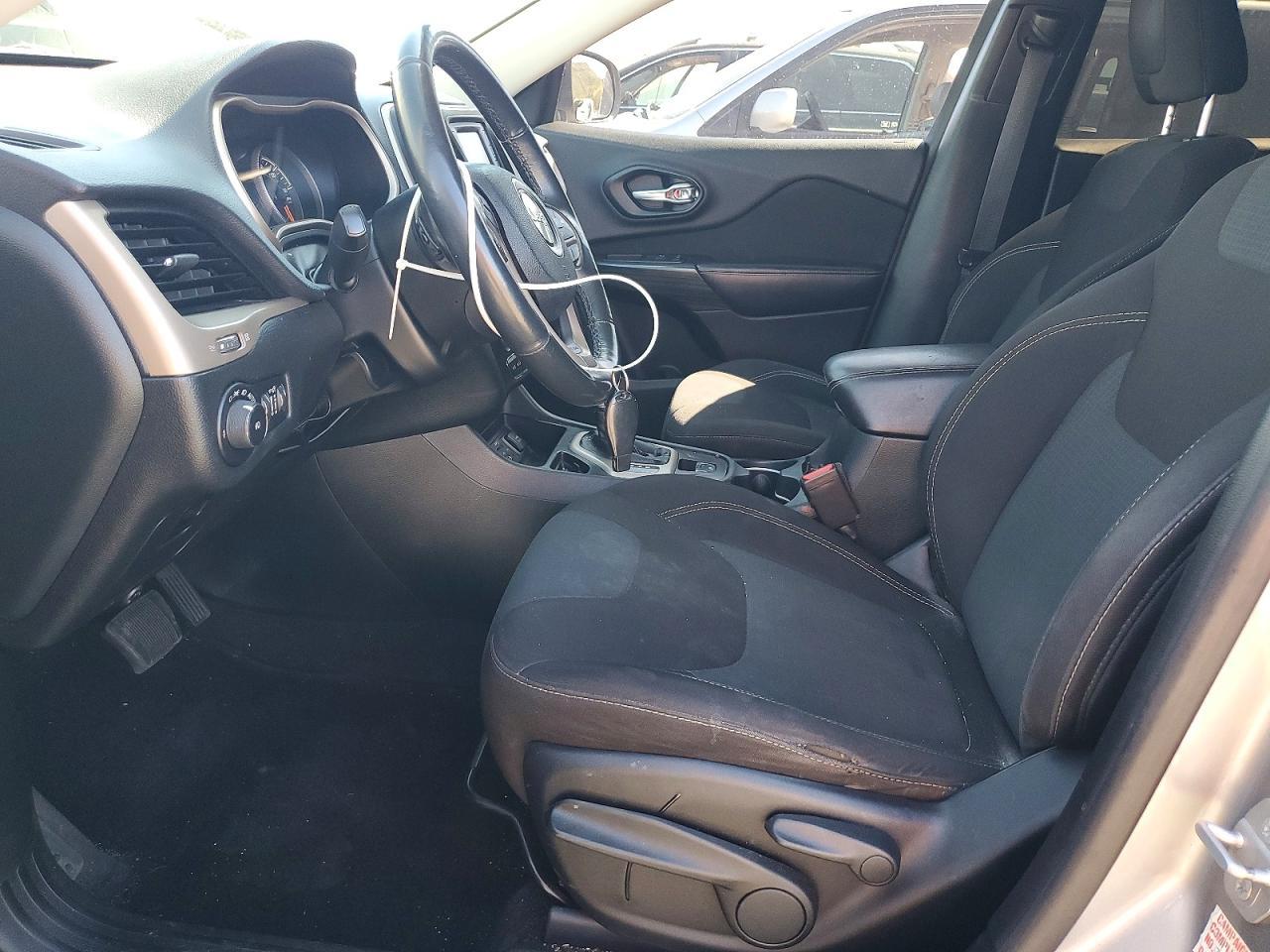 2016 JEEP CHEROKEE