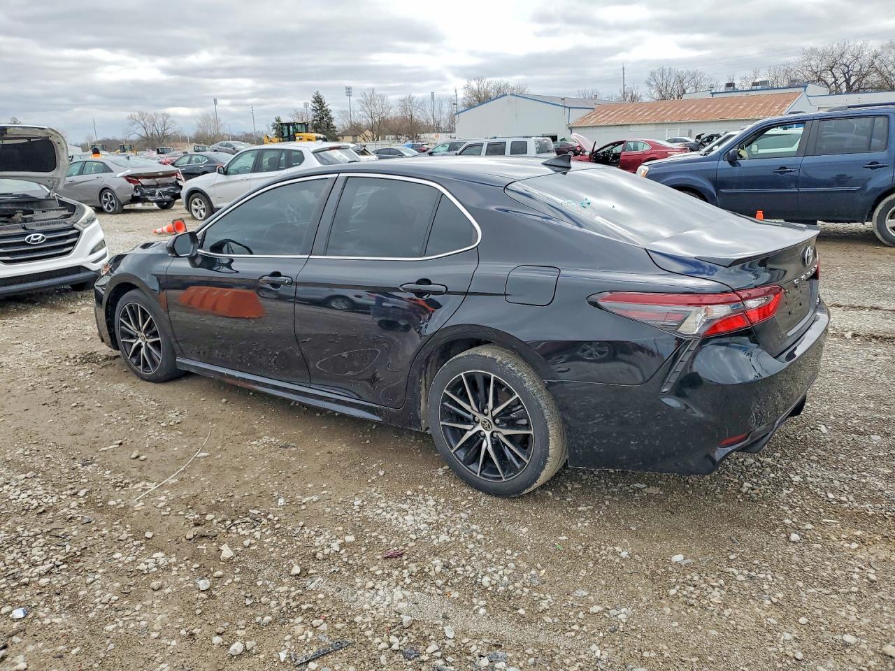 2022 TOYOTA CAMRY
