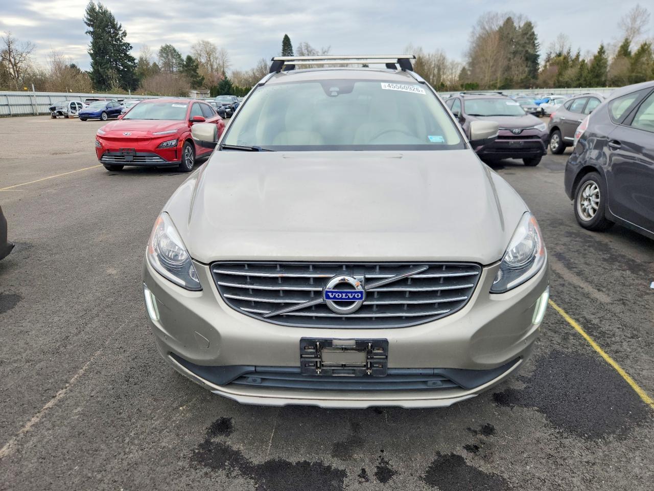 2016 VOLVO XC60