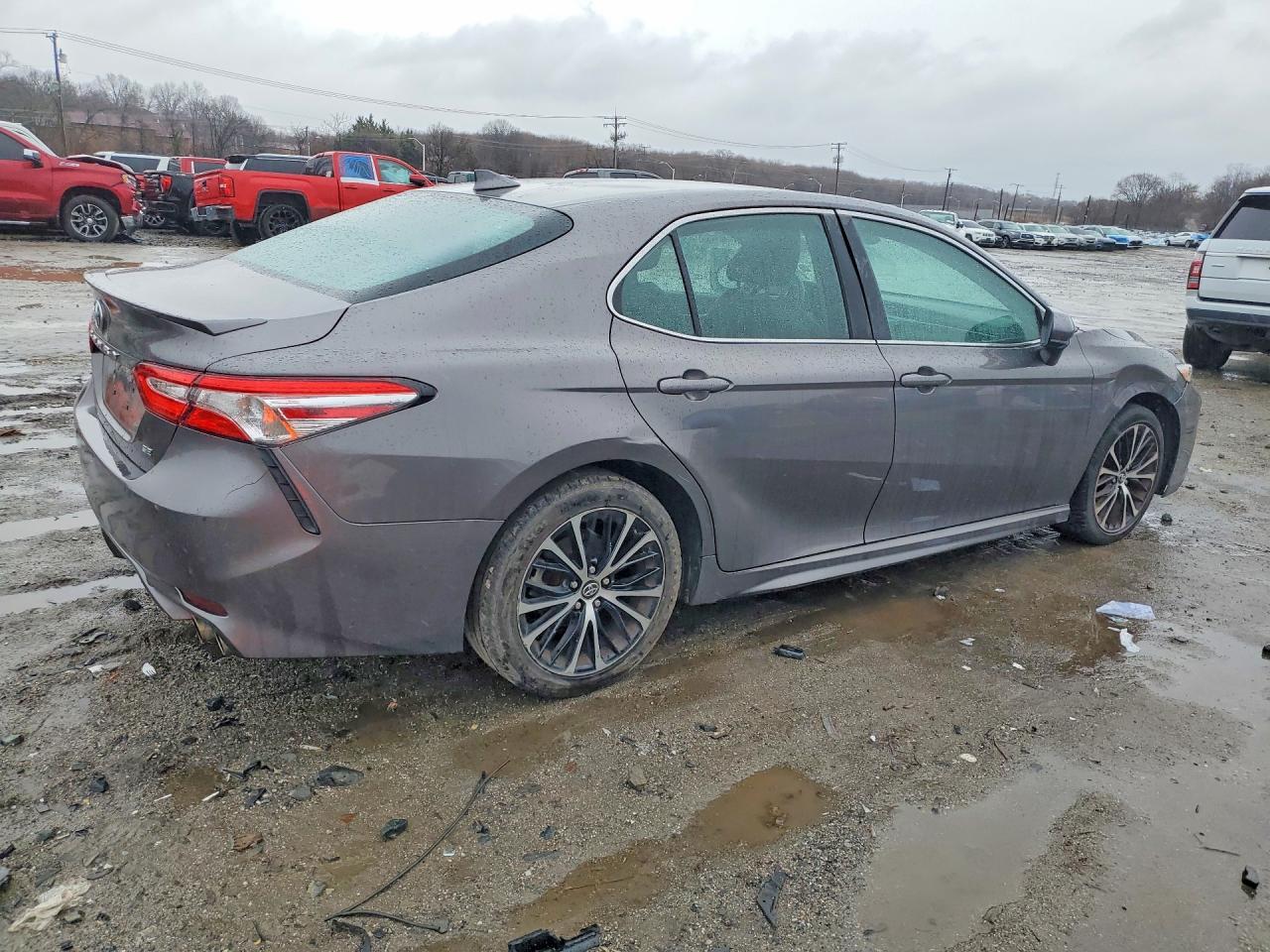 2020 TOYOTA CAMRY