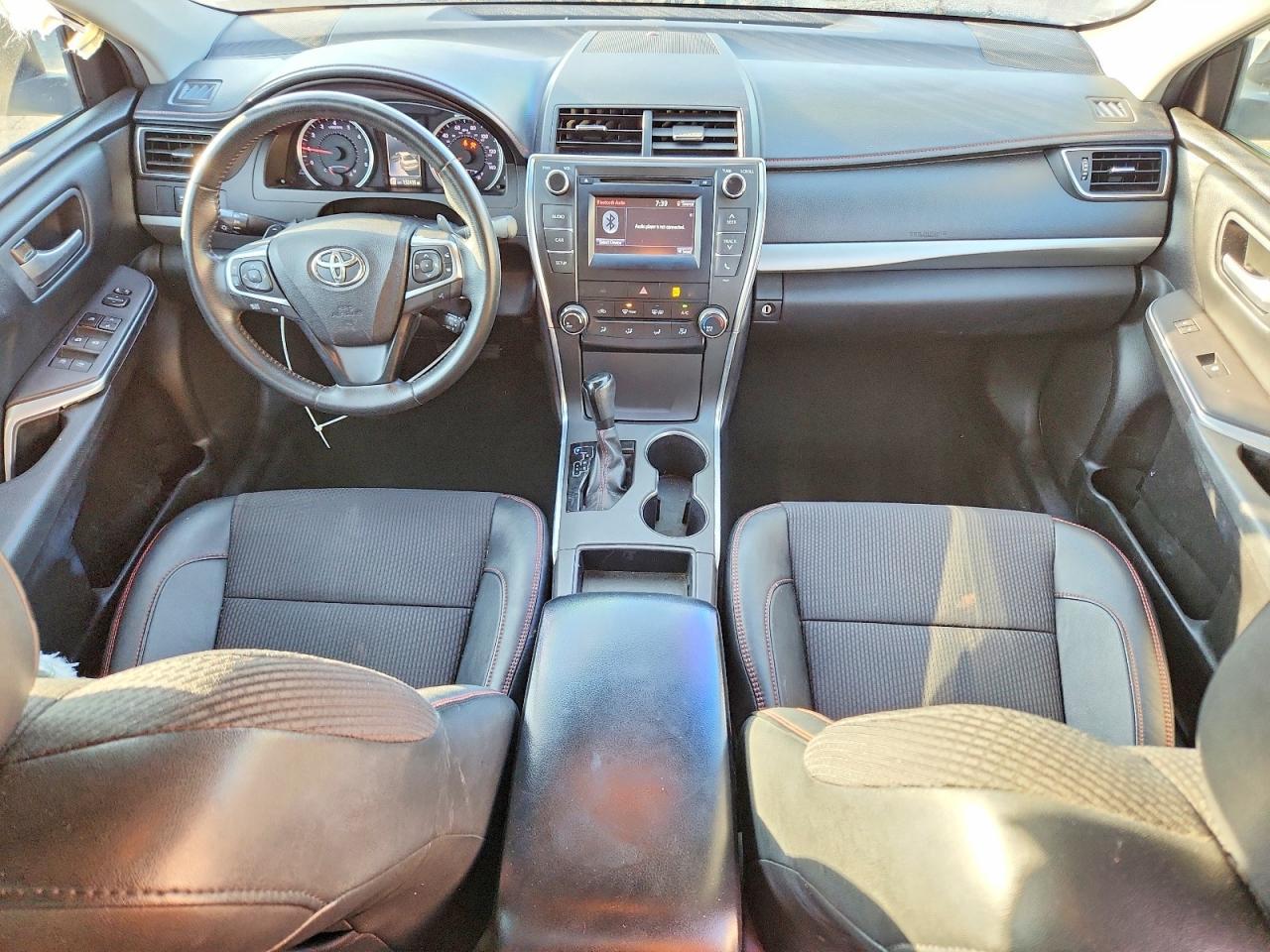 2016 TOYOTA CAMRY