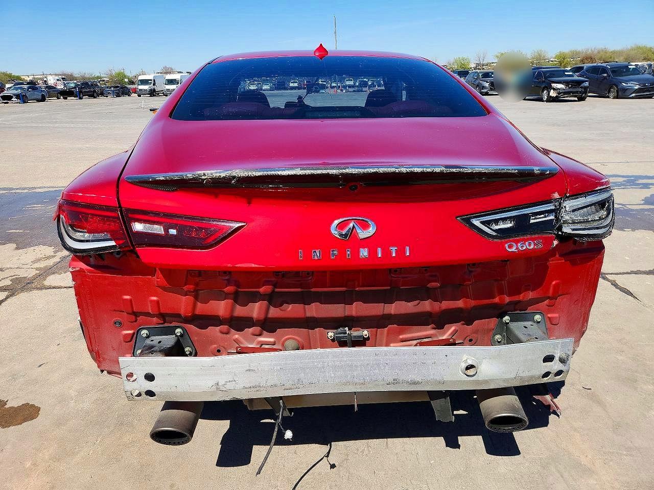 2017 INFINITI Q60