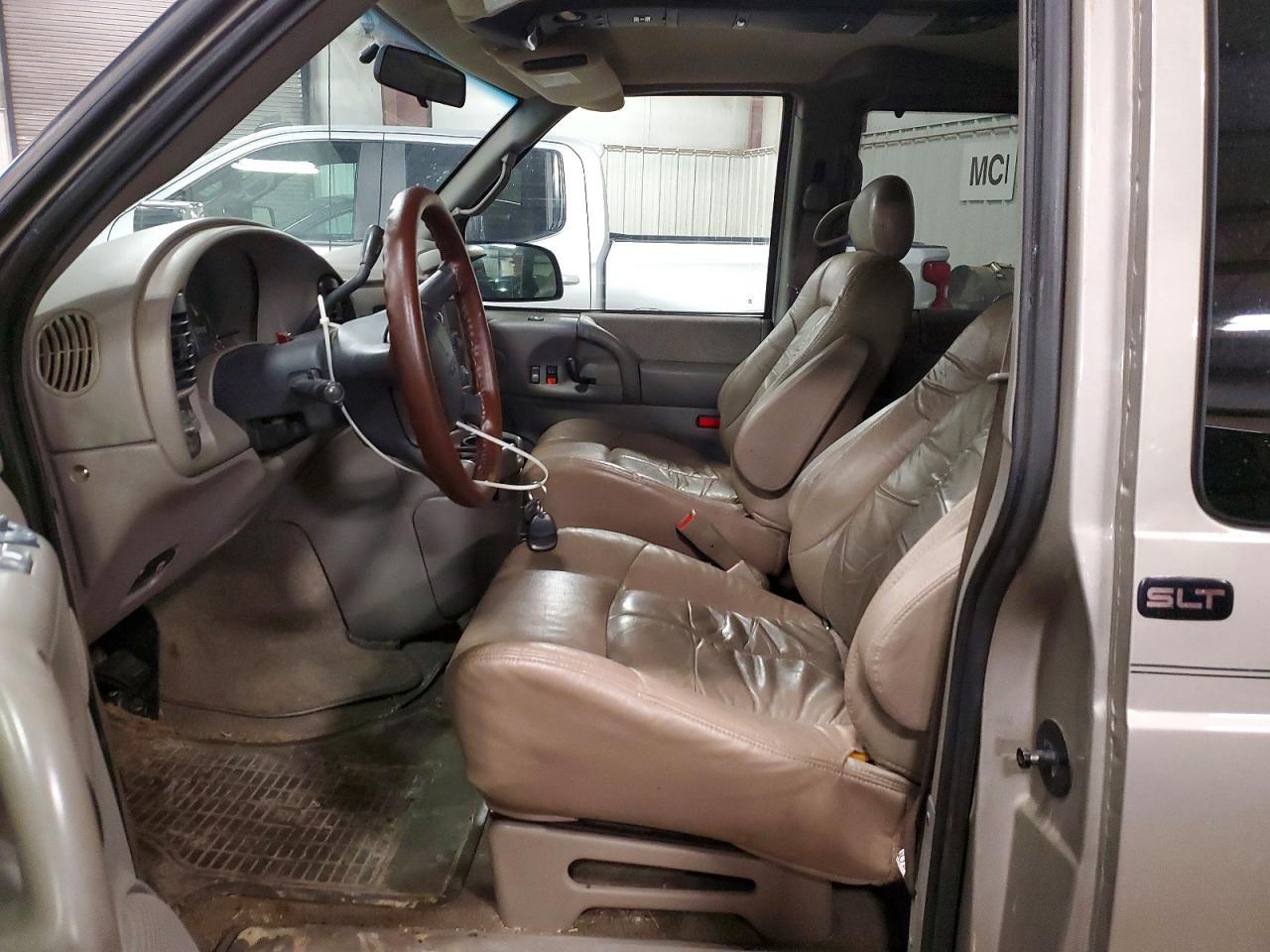 2003 GMC SAFARI