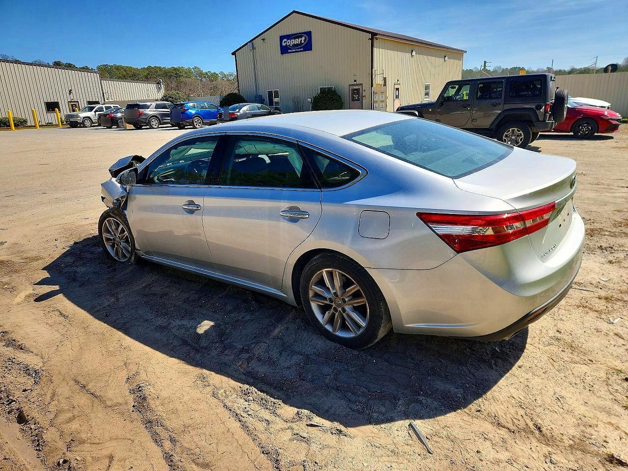2013 TOYOTA Avalon