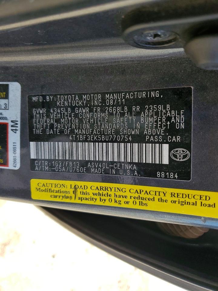 2011 TOYOTA CAMRY