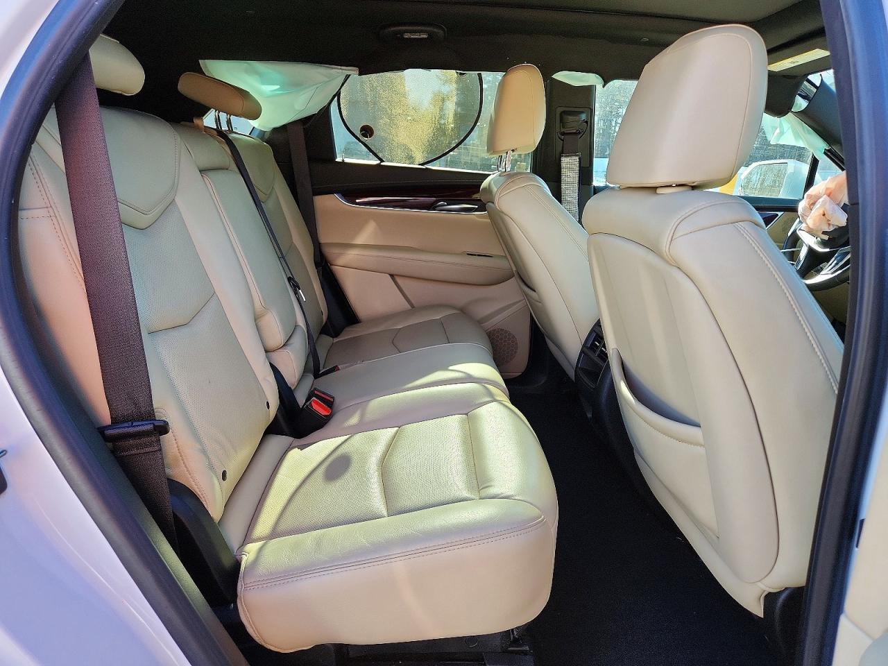 2017 CADILLAC XT5