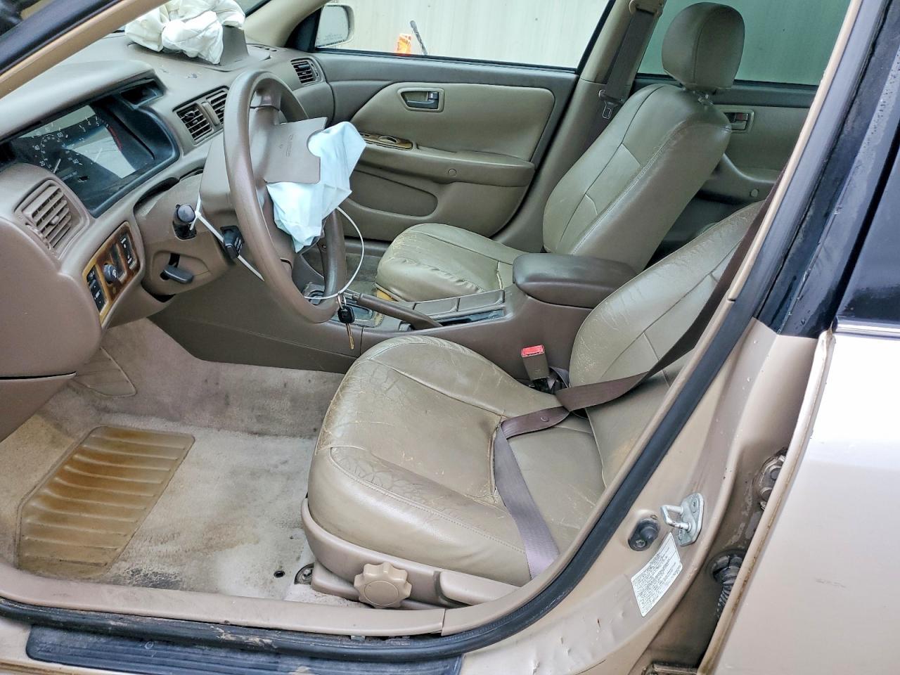 1998 TOYOTA CAMRY
