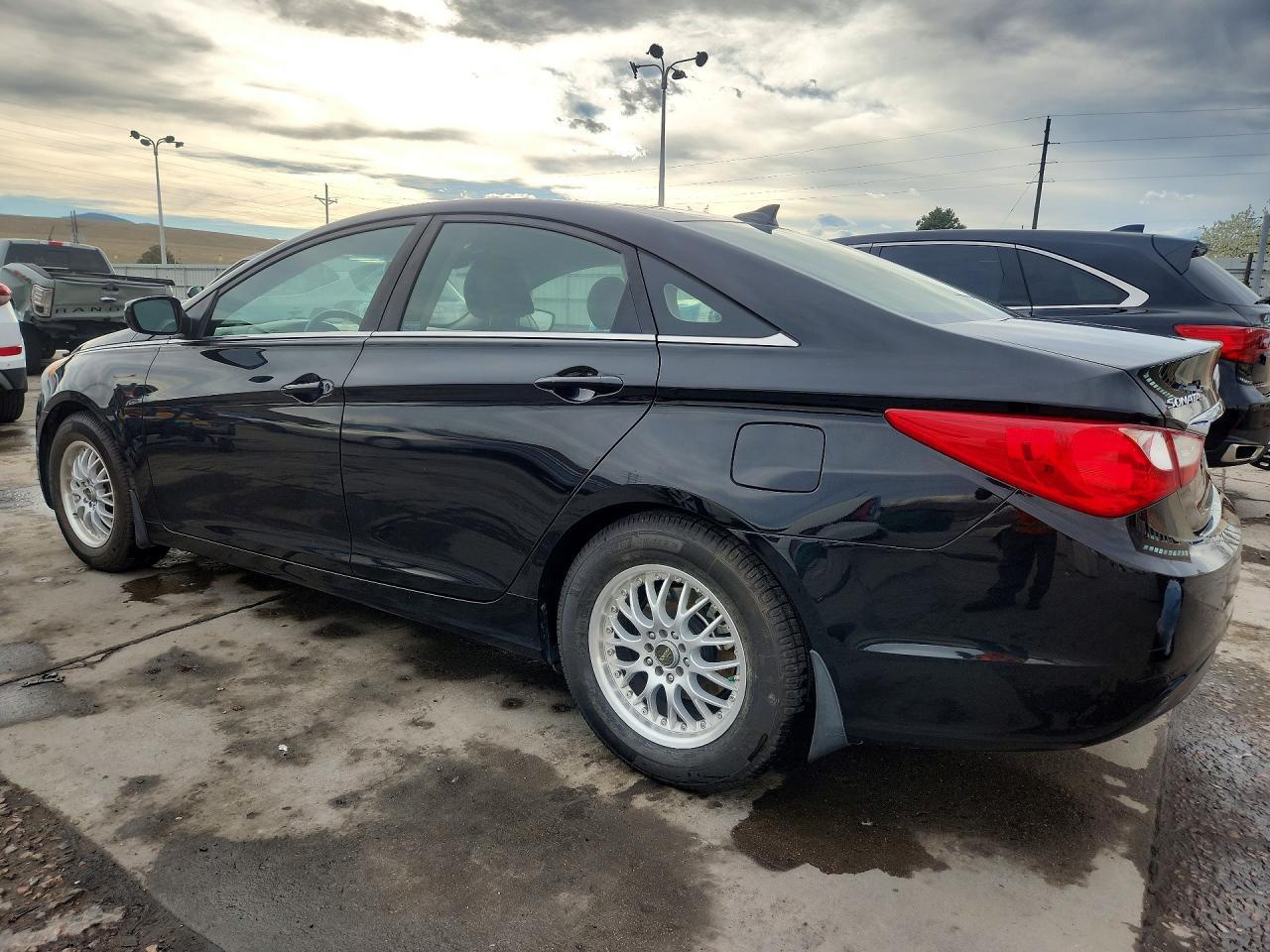 2012 HYUNDAI SONATA