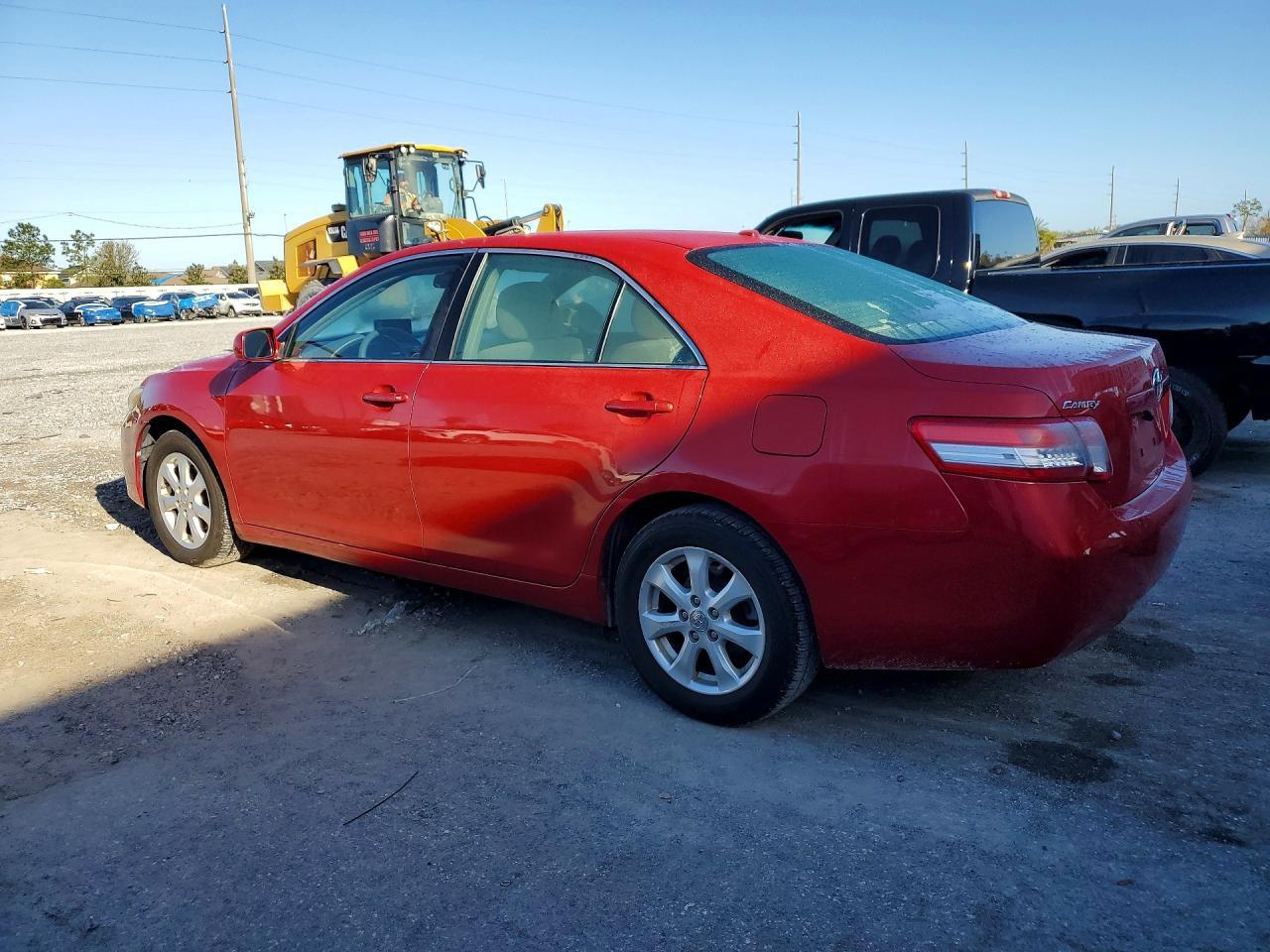 2011 TOYOTA CAMRY