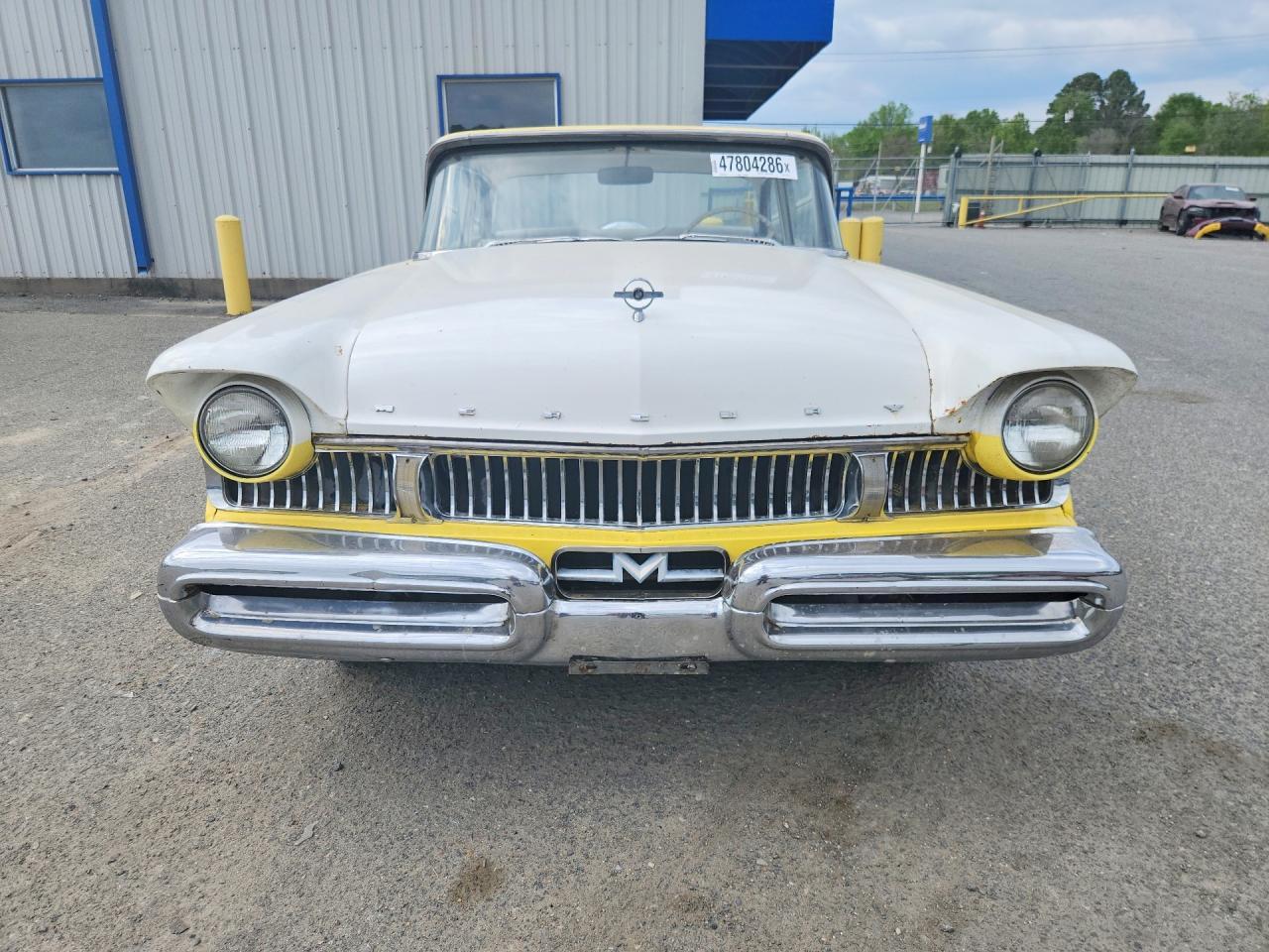 1957 MERCURY Monterey