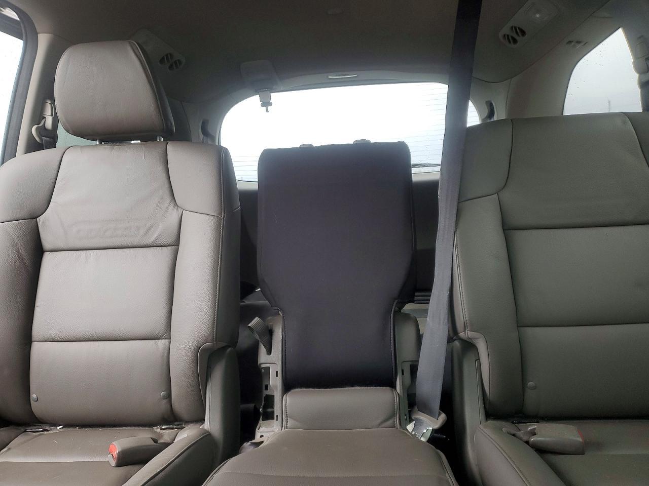 2012 HONDA ODYSSEY
