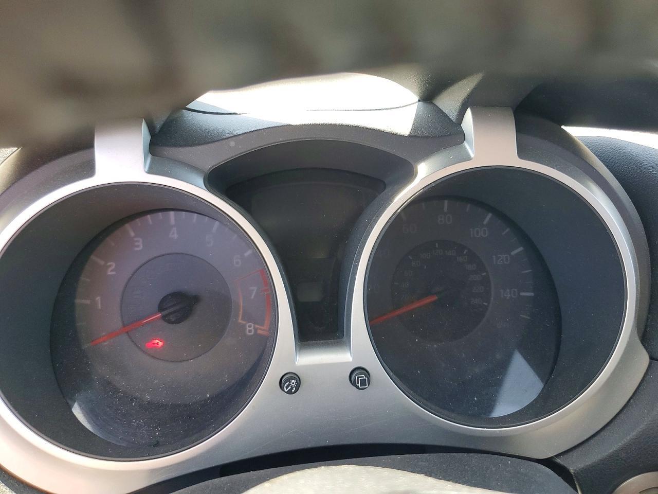 2011 NISSAN Juke