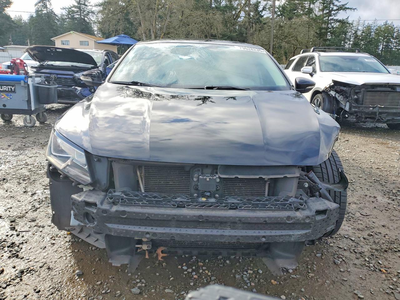 2016 VOLKSWAGEN Passat