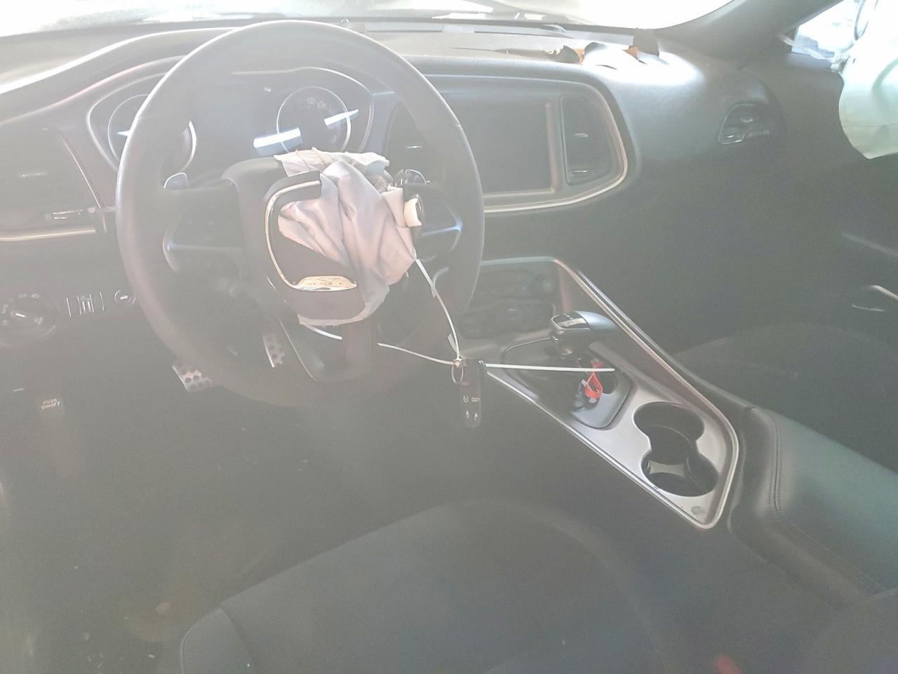2019 DODGE Challenger