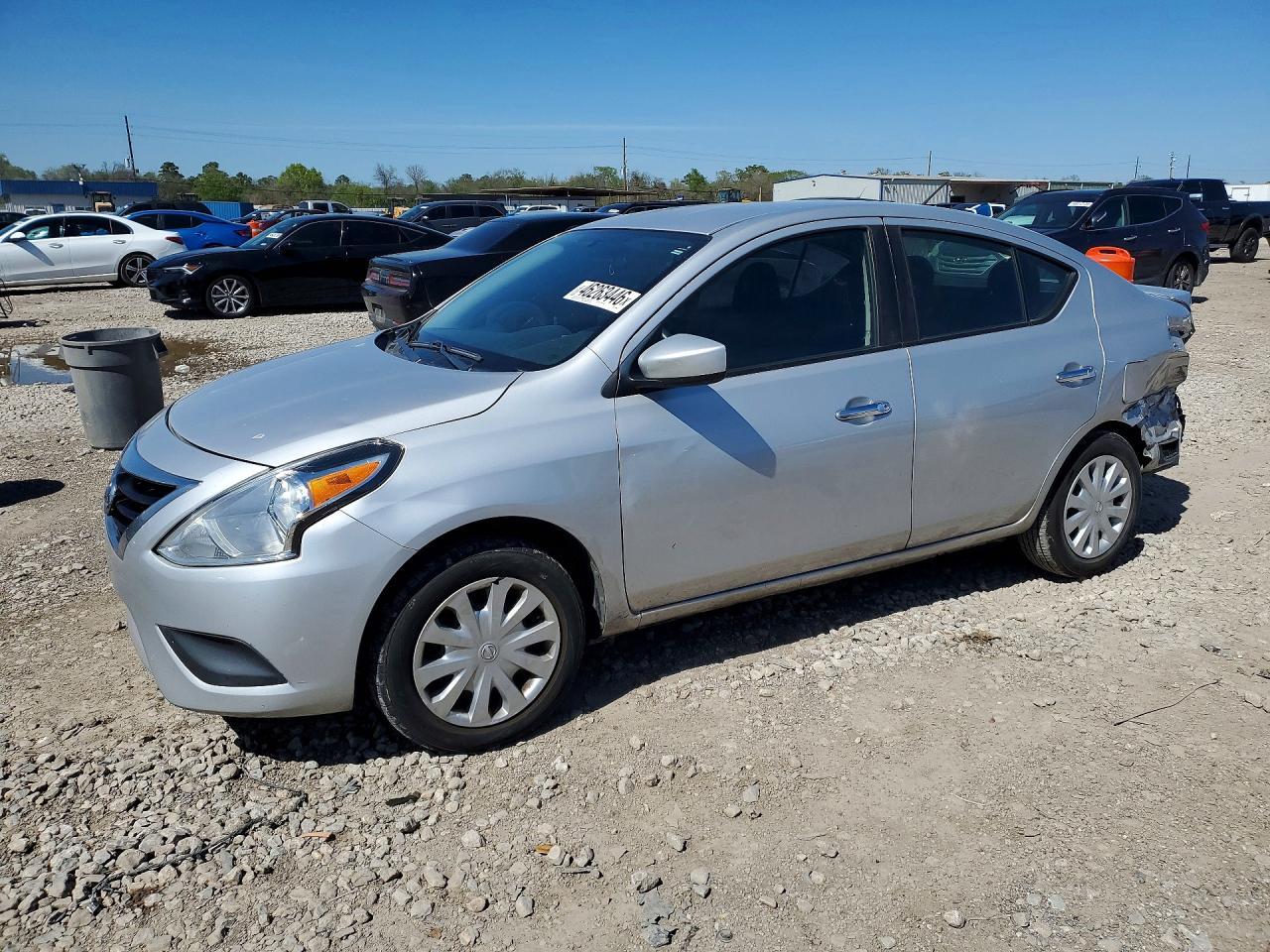 2019 NISSAN VERSA