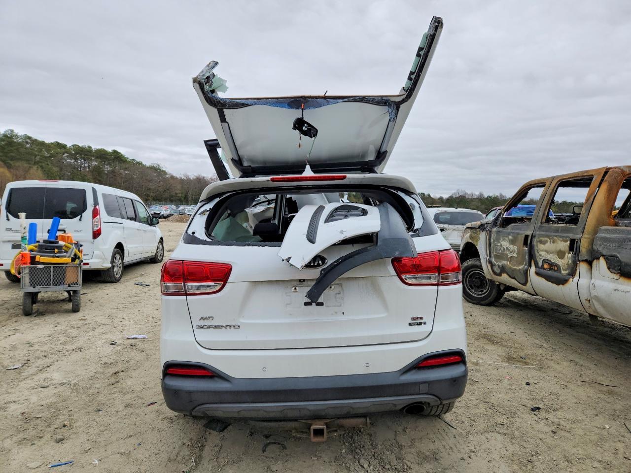 2017 KIA SORENTO