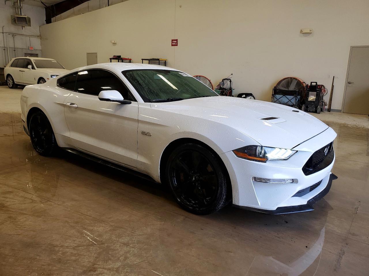 2019 FORD MUSTANG