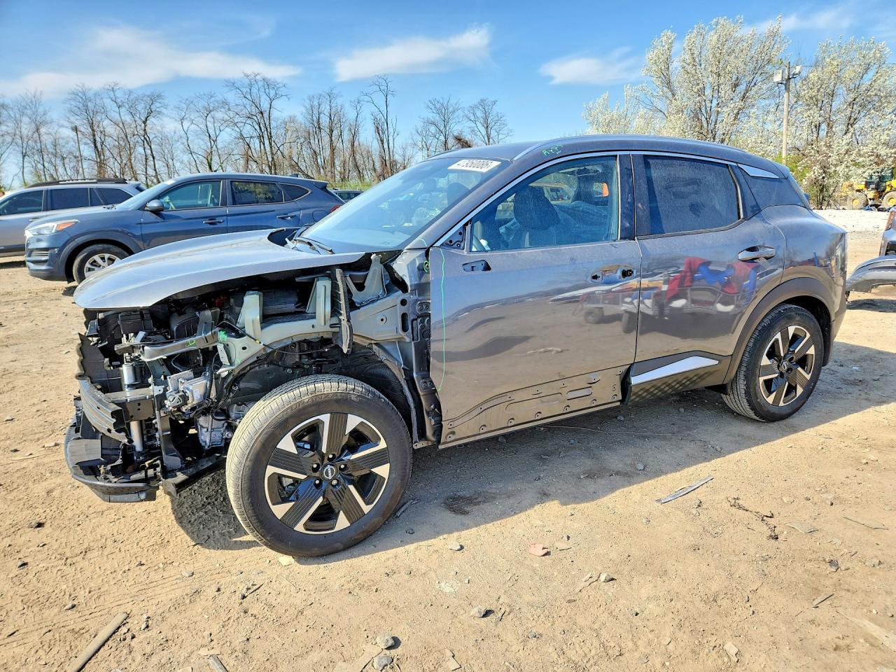 2025 NISSAN KICKS
