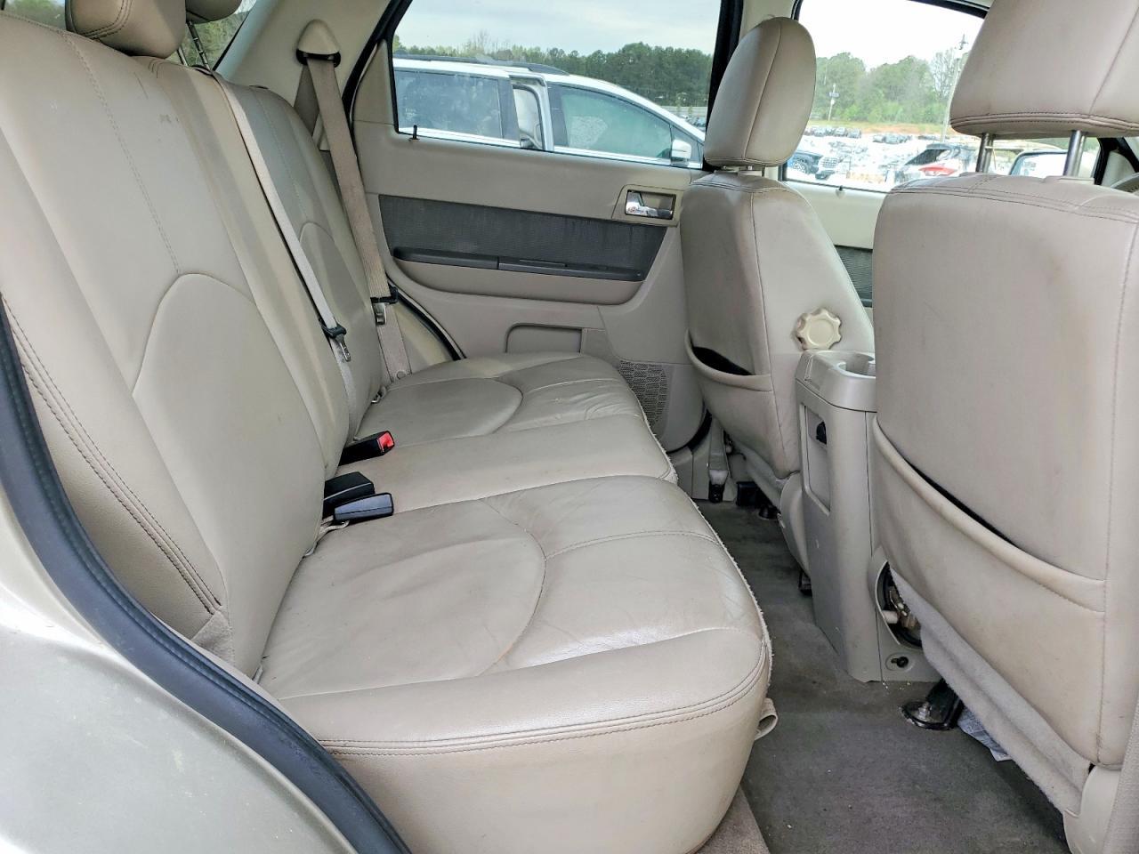 2010 MERCURY Mariner