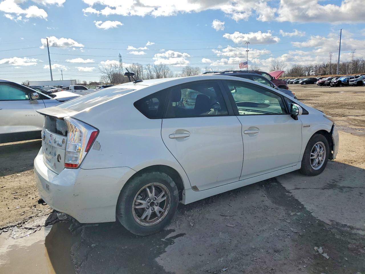 2010 TOYOTA PRIUS