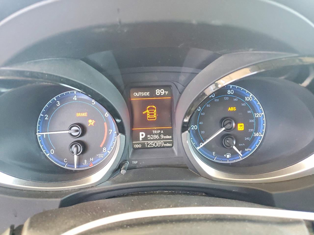 2015 TOYOTA COROLLA