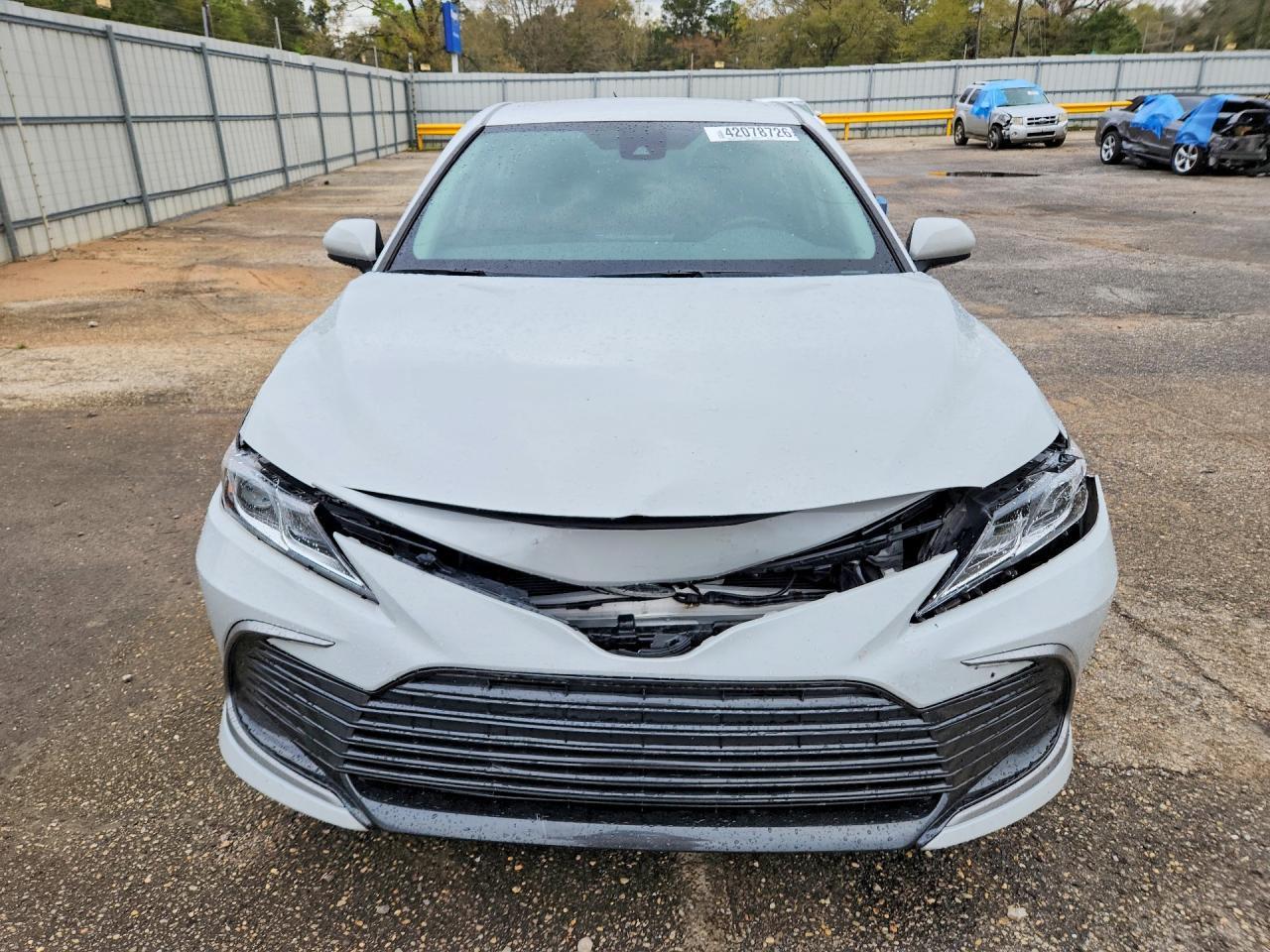 2024 TOYOTA CAMRY