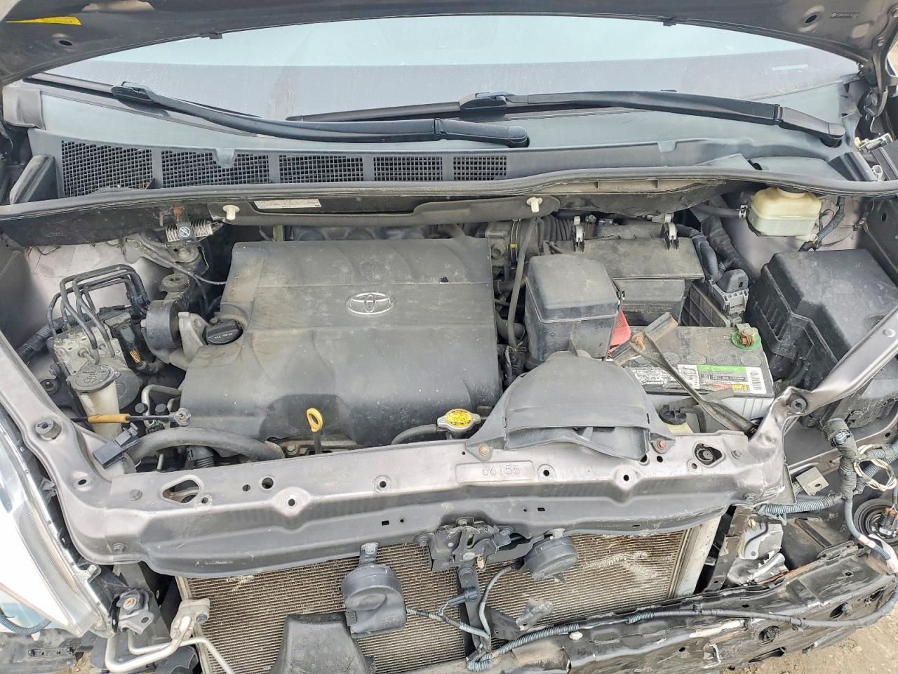 2015 TOYOTA SIENNA