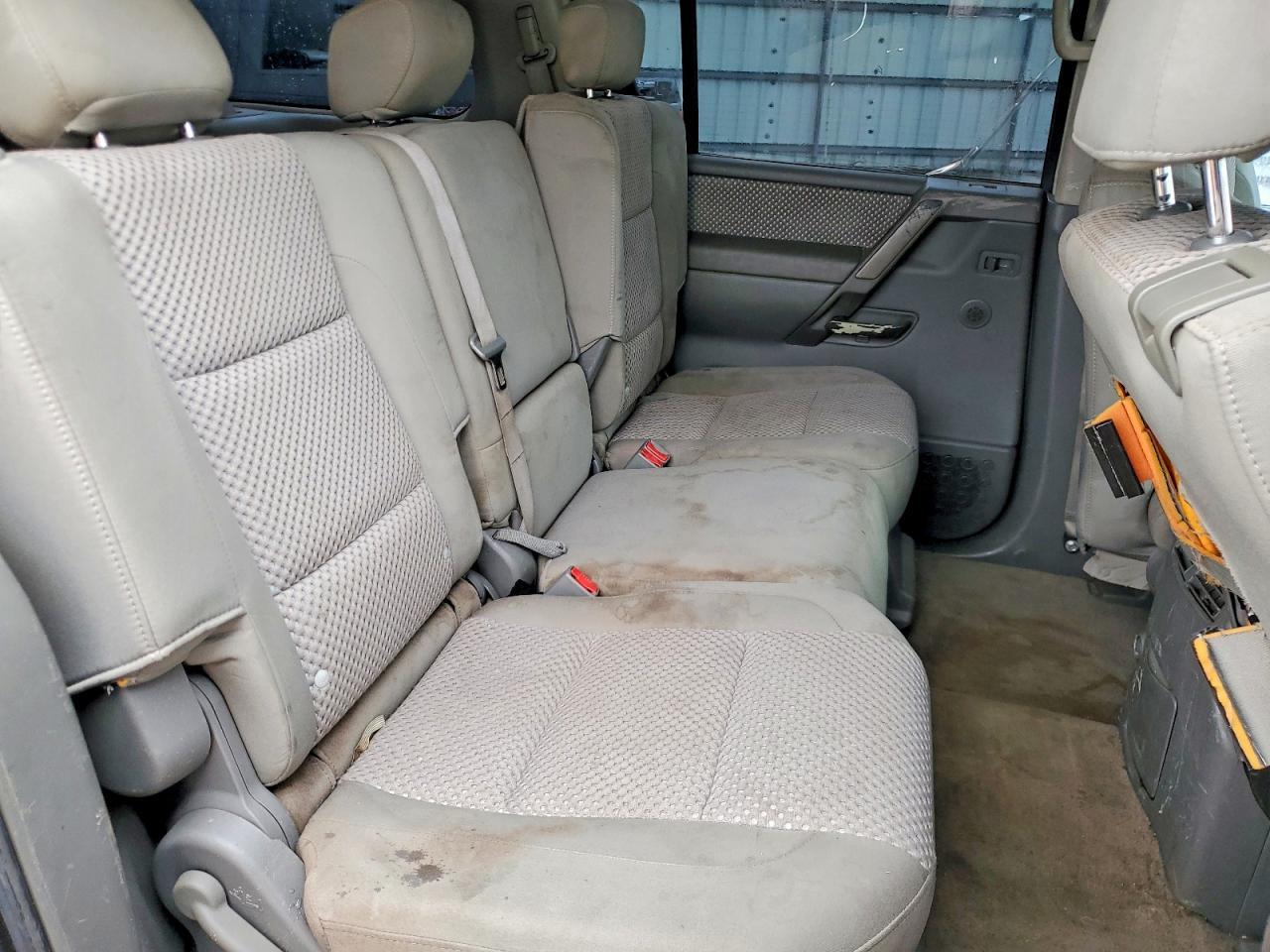 2005 NISSAN Armada