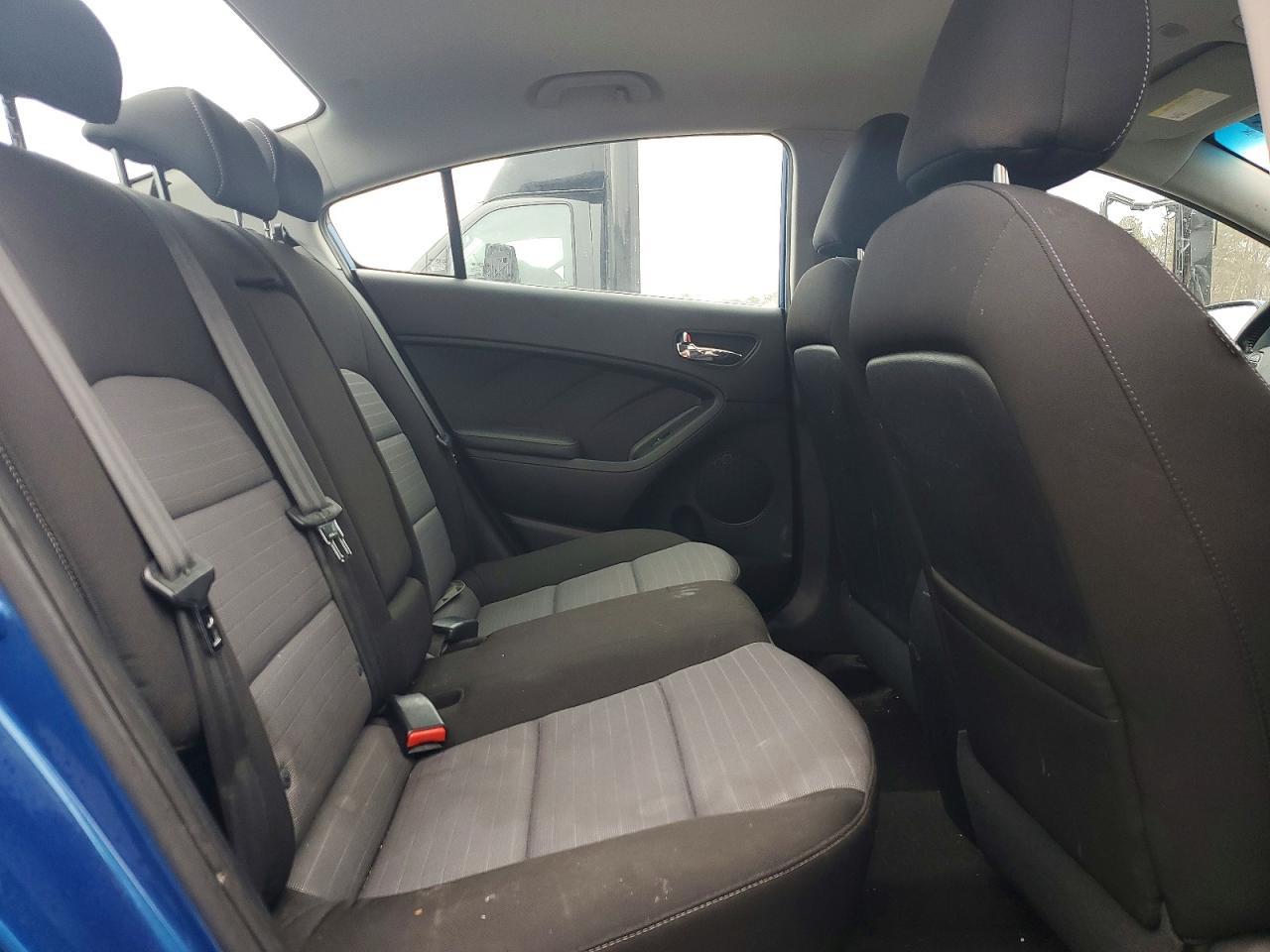 2015 KIA FORTE