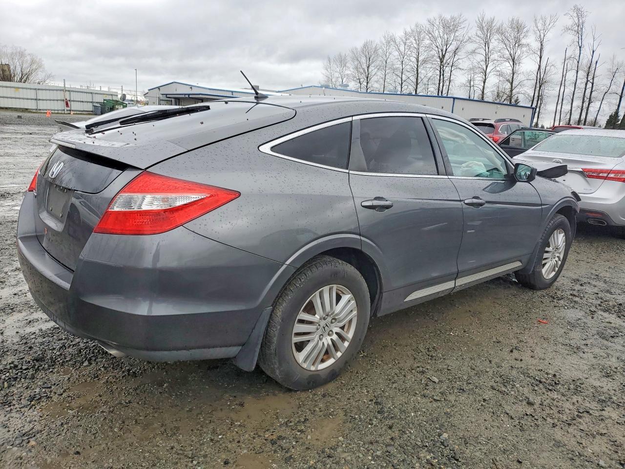 2012 HONDA Crosstour