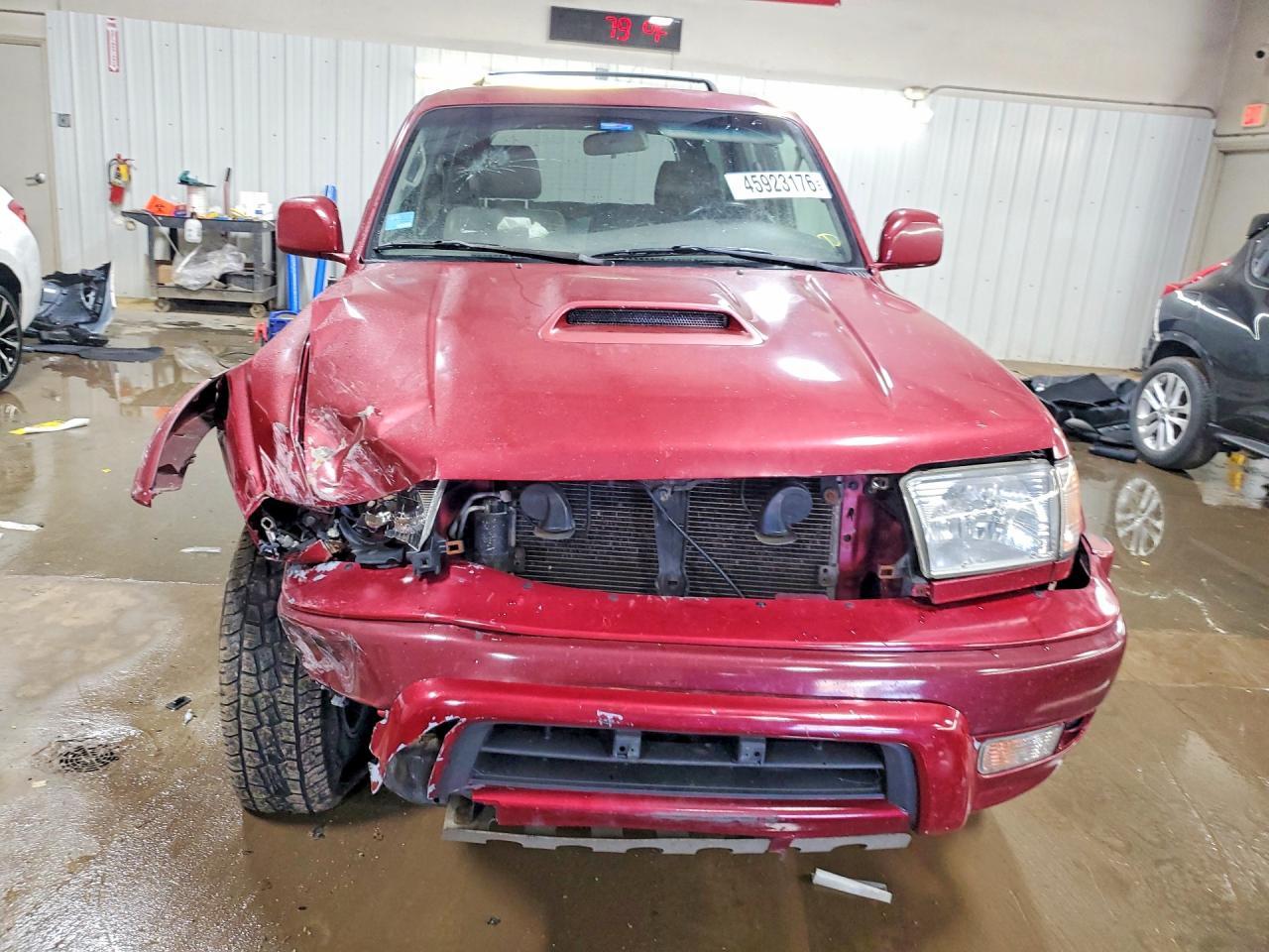 2002 TOYOTA 4Runner