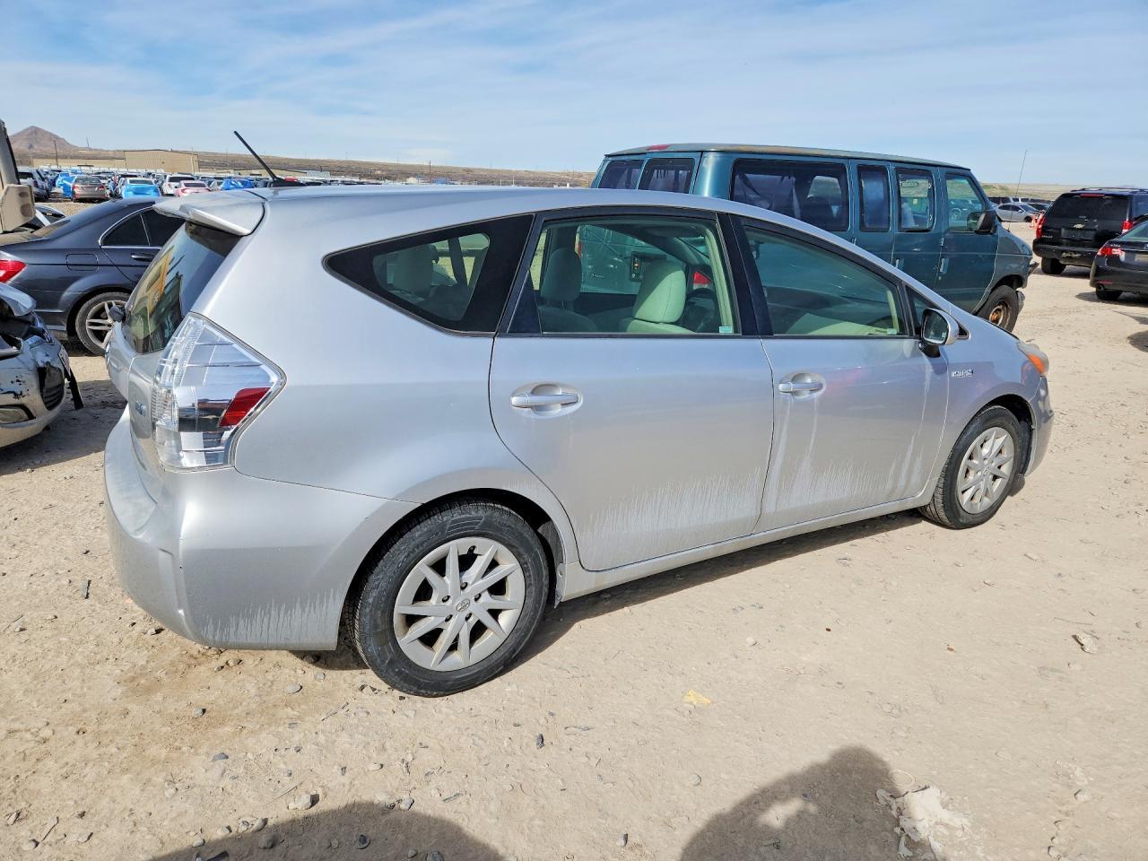 2012 TOYOTA PRIUS V