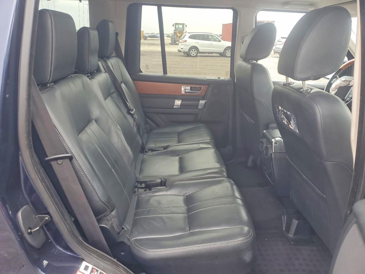 2015 LAND ROVER LR4