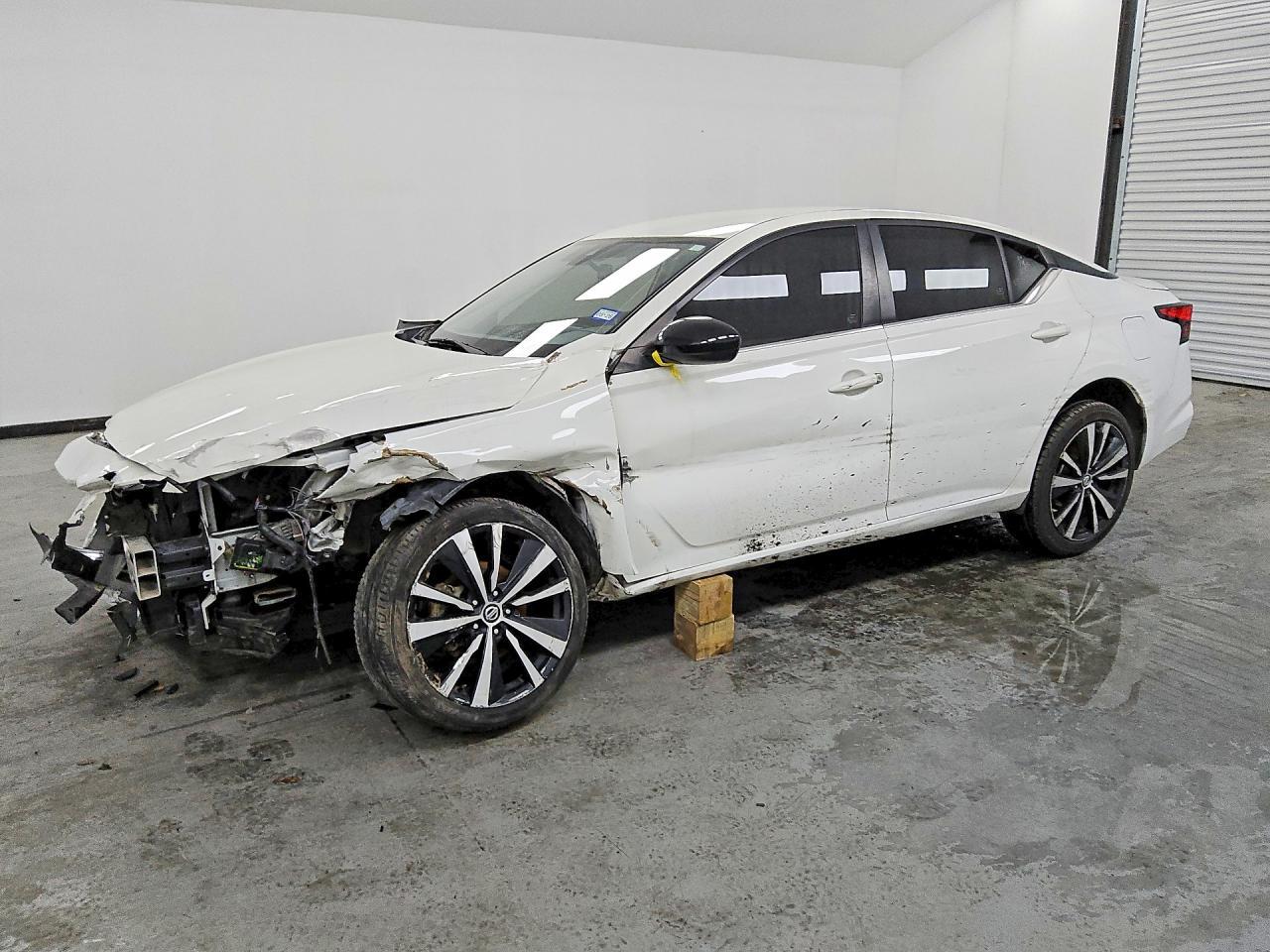 2022 NISSAN ALTIMA
