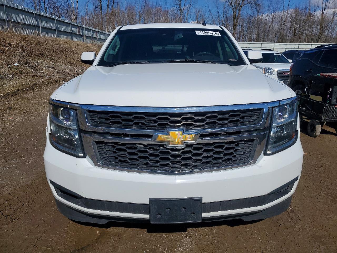 2015 CHEVROLET Suburban