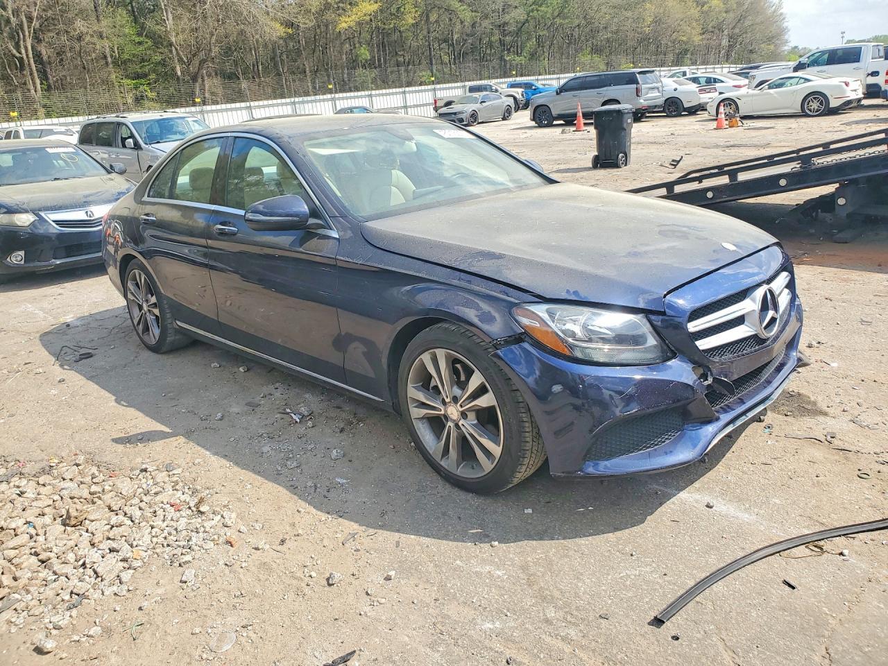 2016 MERCEDES-BENZ C-CLASS