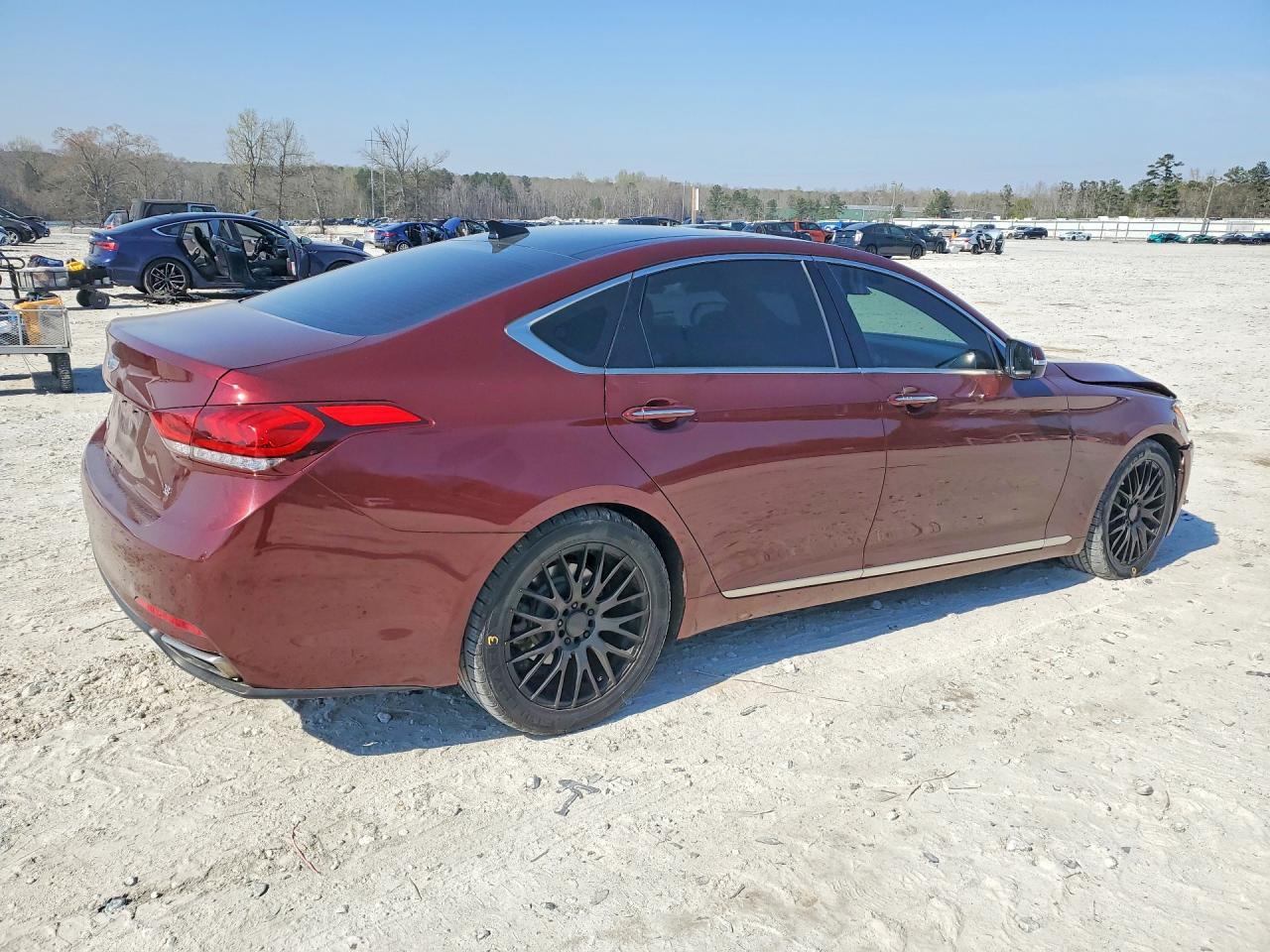 2016 HYUNDAI GENESIS