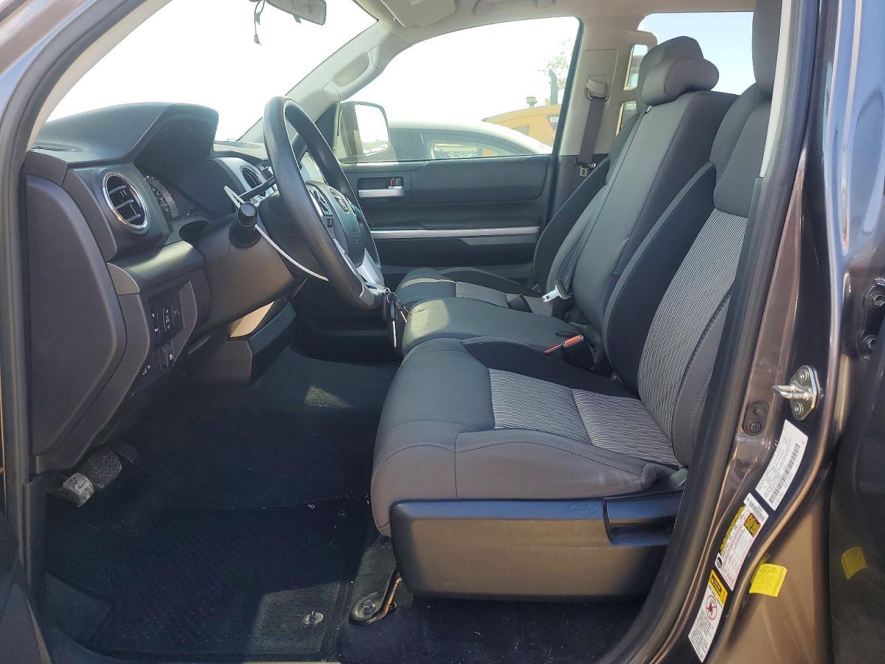 2017 TOYOTA TUNDRA