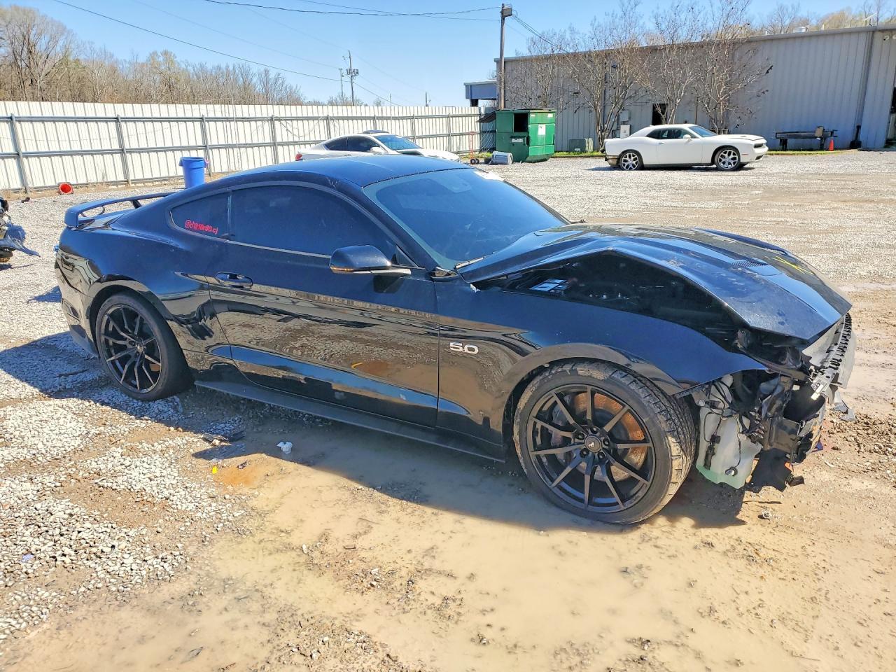 2019 FORD MUSTANG