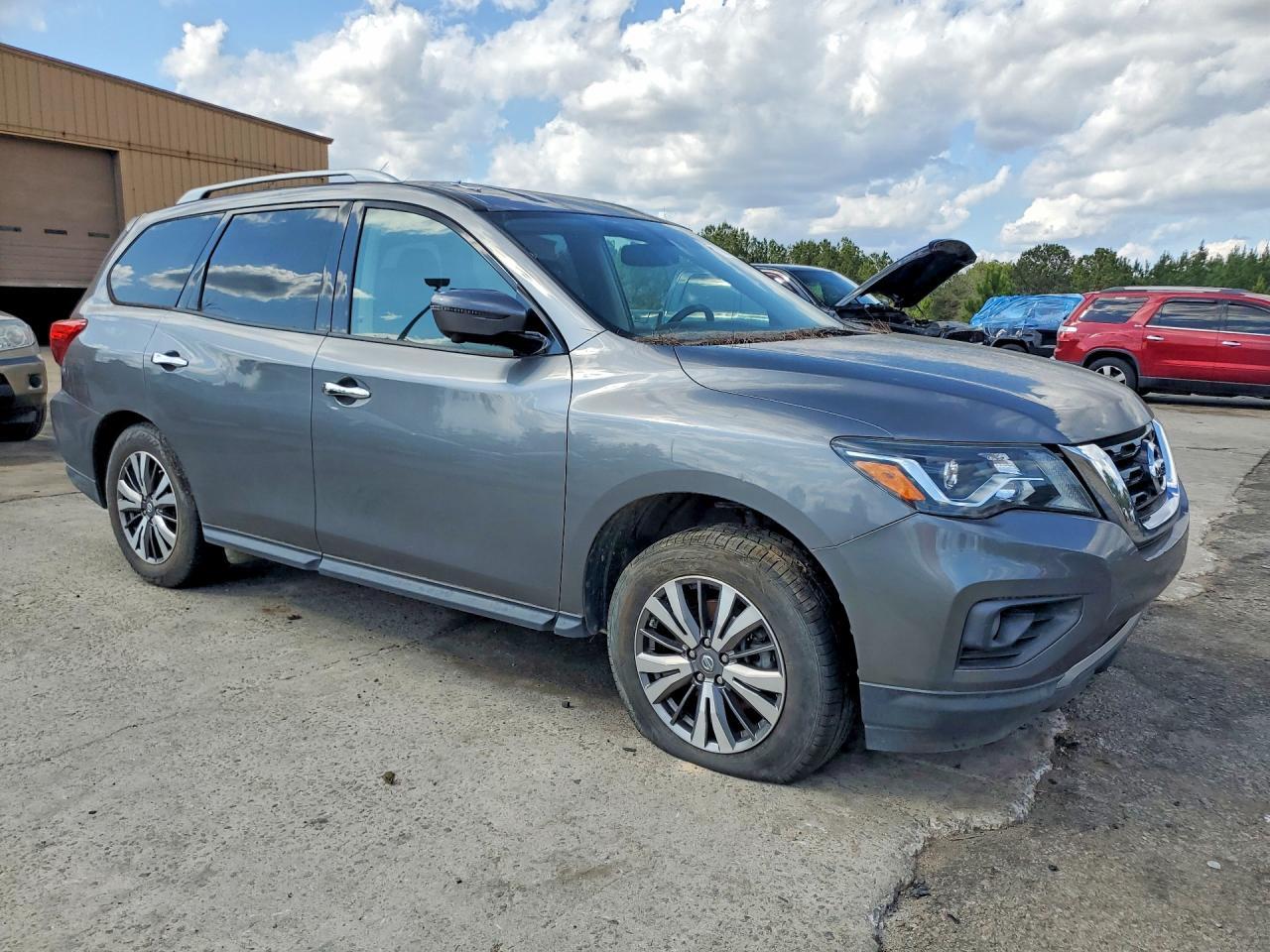 2018 NISSAN PATHFINDER